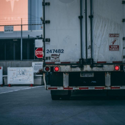 Sezoniniai logistikos iššūkiai ir kaip jiems pasiruošti?